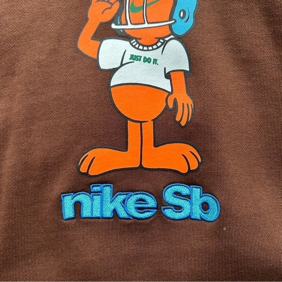 Nike SB | Fleece Pullover Hoodie in Brown (Unisex XS) - Picture 4 of 11